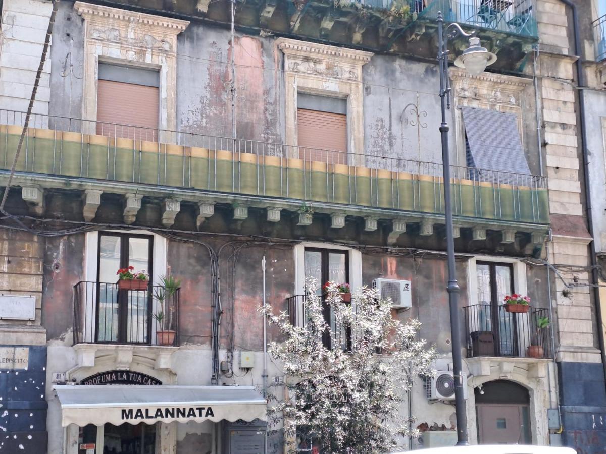 Apartment Tourist House La Castellana Catania